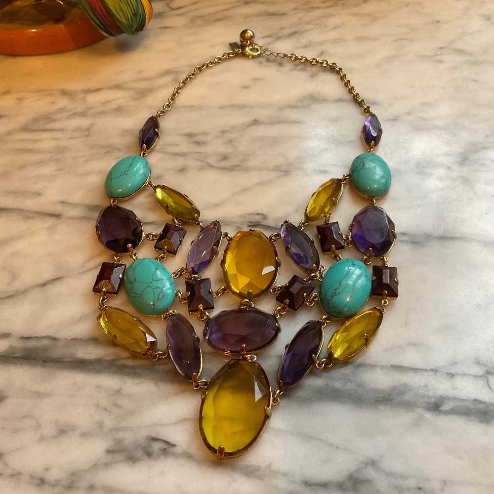 Beautiful vintage Kate Spade costume statement bib necklace